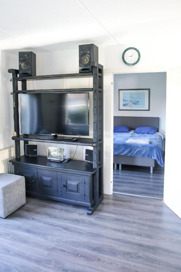 Vakantiewoning 114 In Villapark De Oesterbaai Wemeldinge Exteriér fotografie